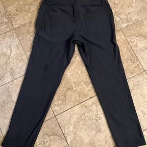 Lululemon, ABC warp stream, classic fit trouser Navy 35 *32 length.  Never worn.